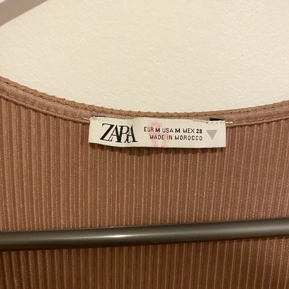 Zara top - Picture 2 of 2